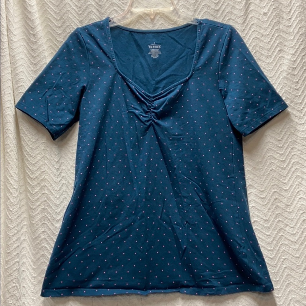 Torrid green with pink dots size 1 top
